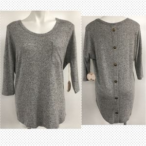 MISIA Heather Gray Back Button Tunic Size Medium